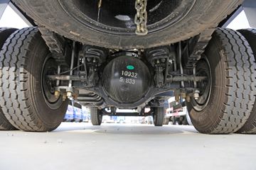 ���� ����E3 129���� 4X2 3.8����ж��ͼƬ