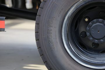 ���� ����E3 129���� 4X2 3.8����ж��ͼƬ