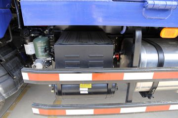 ���� ����E3 129���� 4X2 3.8����ж��ͼƬ