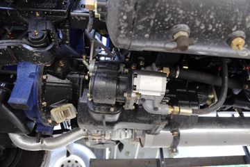 ���� ����E3 129���� 4X2 3.8����ж��ͼƬ