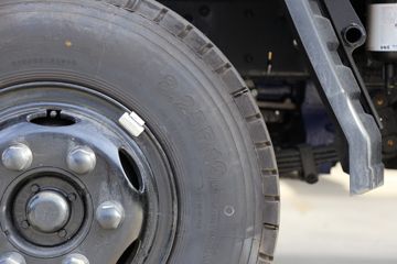 ���� ����E3 129���� 4X2 3.8����ж��ͼƬ