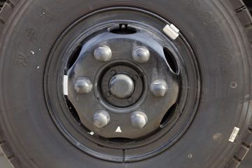 ���� ����E3 129���� 4X2 3.8����ж��ͼƬ