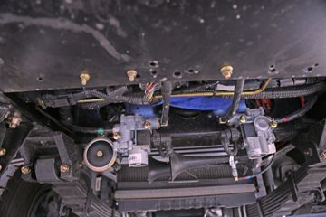 ���� ����E3 129���� 4X2 3.8����ж��ͼƬ