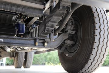 ���� ����E3 129���� 4X2 3.8����ж��ͼƬ