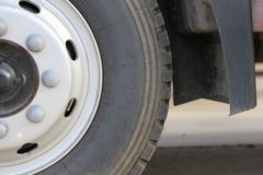 福田 瑞沃Q5 170马力 4X2 6.7米仓栅式载货车(BJ5165CCY-FC)