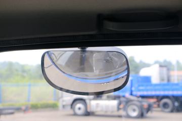 �Ĵ��ִ� ��Խ 115���� 4X2 4.1����ж��ͼƬ