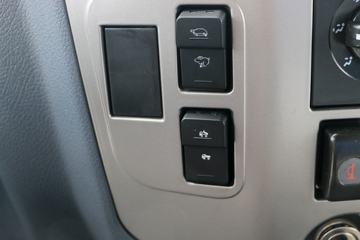 �Ĵ��ִ� ��Խ 115���� 4X2 4.1����ж��ͼƬ