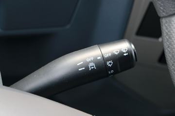 �Ĵ��ִ� ��Խ 115���� 4X2 4.1����ж��ͼƬ