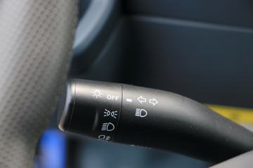 �Ĵ��ִ� ��Խ 115���� 4X2 4.1����ж��ͼƬ