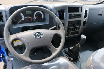 �Ĵ��ִ� ��Խ 115���� 4X2 4.1����ж��ͼƬ