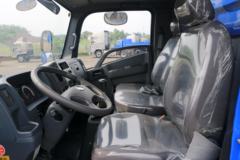 四川现代 瑞越 115马力 4X2 4.1米自卸车(CNJ3040ZDB33V)