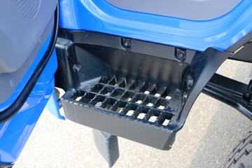 �Ĵ��ִ� ��Խ 115���� 4X2 4.1����ж��ͼƬ