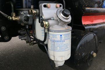 �Ĵ��ִ� ��Խ 115���� 4X2 4.1����ж��ͼƬ