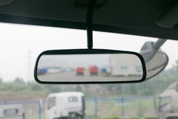 �Ĵ��ִ� ��Խ 140���� 4X2 3.9����ж��(10��)ͼƬ