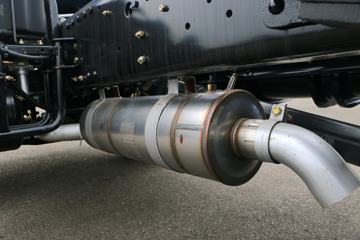 �Ĵ��ִ� ��Խ 140���� 4X2 3.9����ж��(10��)ͼƬ