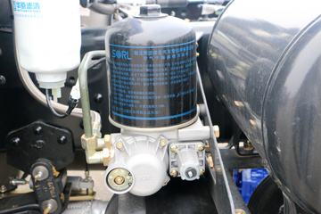 �Ĵ��ִ� ��Խ 140���� 4X2 3.9����ж��(10��)ͼƬ