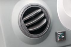 现代商用车(原四川现代) 瑞宝 1.3L 87马力 汽油/CNG 3.1米单排栏板微卡(CNJ1030RD30NGSV)