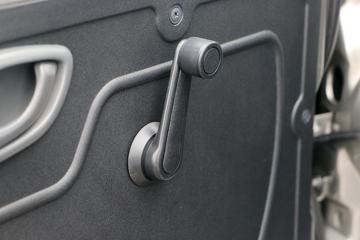 瑞宝&nbsp;载货车驾驶室                                               图片