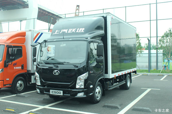 跃进 超越C500-33 150马力 4.18米单排厢式轻卡