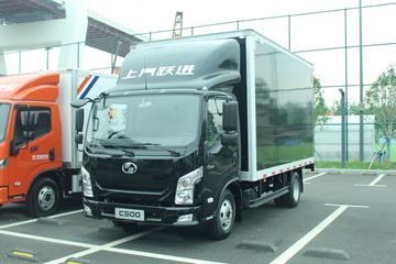 跃进 超越C500-33 125马力 4.2米单排厢式轻卡(SH5042XXYZFDCWZ2)