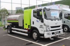 跃进 超越E500 10T 电动低压清洗车底盘(SH1107ZKEVWZ)161.2kWh