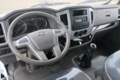 现代商用车 致道300MII 116马力 3.85米排半厢式轻卡(CNJ5041XXYZDB33V)