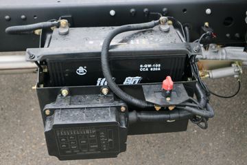 �ִ����ó� �µ�300MII 116���� 3.85���Ű���ʽ�Ῠ(CNJ5041XXYZDB33V)ͼƬ