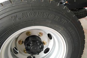 �й�����HOWO ͳ˧ 130���� 4.15�׵�����ʽ�ῨͼƬ