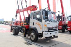 中国重汽 豪曼H3 129马力 4X2 随车吊(宽体)(ZZ5148JSQF17EB0)
