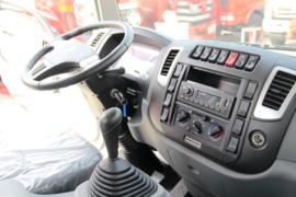 豪曼H3(先锋)&nbsp;随车吊驾驶室图片