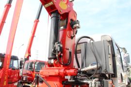 豪曼H3(先锋)&nbsp;随车吊上装图片