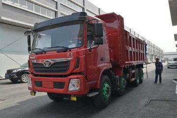 中国重汽 豪曼H5 340马力 8X4 6.5米自卸车(ZZ5318ZLJM60EB1)