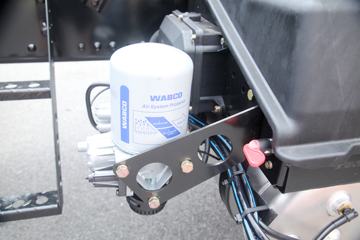 �ൺ��� JH6�ؿ� 400���� 6X4 LNGǣ����(435����)(CA4250P25K27T1E5M)ͼƬ