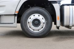 现代商用车 创虎XCIENT重卡 520马力 6X2R自动挡牵引车(ZF AMT手自一体)(CHM4251KPQ46V)
