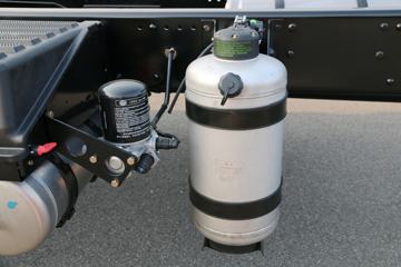 �ൺ��� JH6�ؿ� 280���� 6X2 9.5�������ػ���(CA1250P26K1L7T3E5A80)ͼƬ