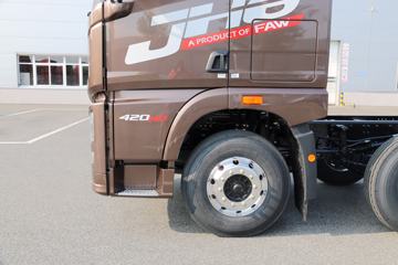 �ൺ��� JH6�ؿ� �Ϸ��� 420���� 8X4 9.5�ײ�դʽ�ػ���(CA5310CCYP25K2L7T4E5A80)ͼƬ