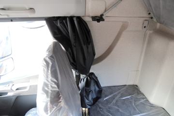 �ൺ��� JH6�ؿ� �Ϸ��� 420���� 8X4 9.5�ײ�դʽ�ػ���(CA5310CCYP25K2L7T4E5A80)ͼƬ