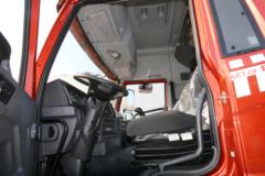 青岛解放 龙VH中卡 先锋版 180马力 4X2 6.75米厢式载货车(CA5189XXYPK2L2E5A80) 青岛解放 龙VH中卡 先锋版 180马力 4X2 6.75米厢式载货车(CA5189XXYPK2L2E5A80)