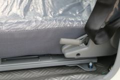 江淮 康铃29窄体 88马力 3.7米单排栏板轻卡(HFC1040P93K1B4V)