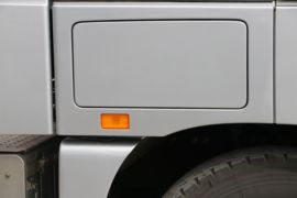 欧曼EST-A&nbsp;牵引车外观                                                图片