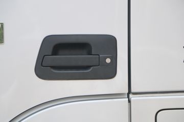 ���� ŷ��EST-A 6ϵ�ؿ� �������� 460���� 6X4ǣ����(BJ4269SNFKB-AC)ͼƬ