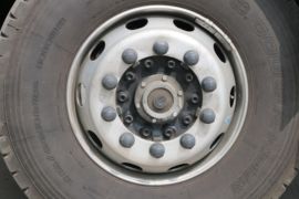 欧曼EST-A&nbsp;牵引车底盘                                                图片