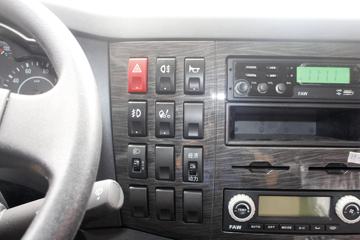 һ����� J6L�п� 2018�� ��ֵ�� 160���� 7.7����ʽ�ػ���(CA5160XXYP62K1L5A2E5)ͼƬ