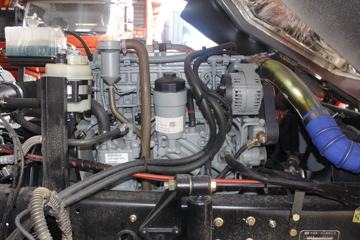 һ����� J6L�п� 2018�� ��ֵ�� 160���� 7.7����ʽ�ػ���(CA5160XXYP62K1L5A2E5)ͼƬ