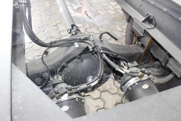 һ����� J6L�п� 2018�� ��ֵ�� 160���� 7.7����ʽ�ػ���(CA5160XXYP62K1L5A2E5)ͼƬ