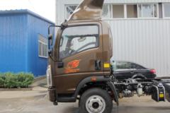 中国重汽HOWO 统帅 148马力 单排轻卡底盘(ZZ1047F341CE145)