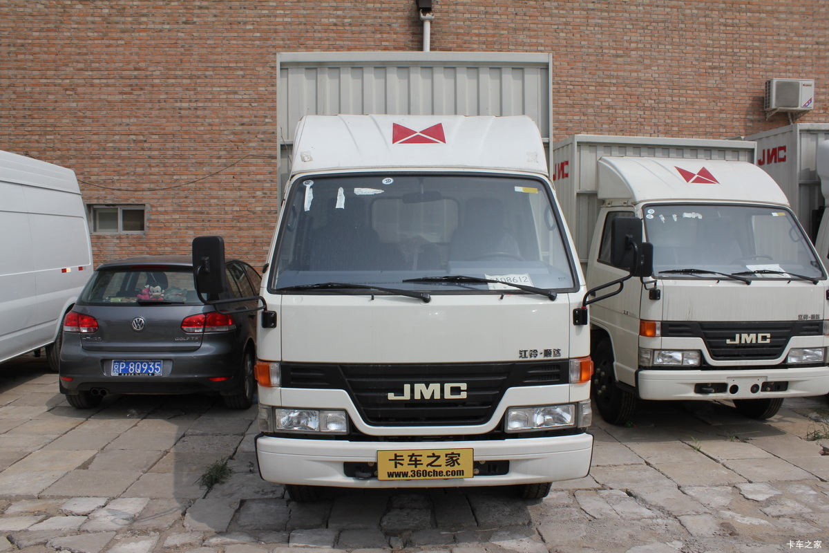 江铃经典顺达 116马力 4.26米单排厢式轻卡