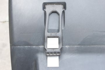 �ֶ��� FH16�ؿ� 700���� 4X2 ǣ����ͼƬ