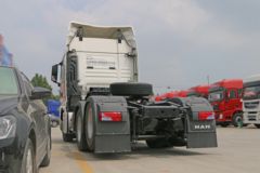 曼(MAN) TGX系列重卡 480马力 6X2R自动挡牵引车(型号:28.480)