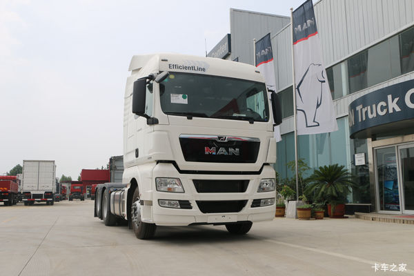 曼(MAN) TGX系列重卡 480马力 6X2R自动挡牵引车(型号:28.480)